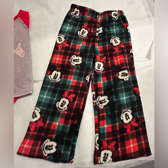 NWT Disney, Minnie Mouse pajamas. Sz 4T - Picture 4 of 6